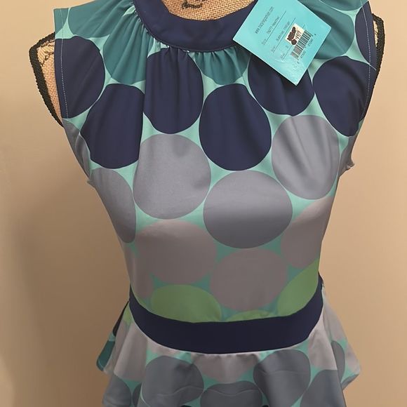 NWT Tracy Goshian Dress‼️ - Picture 8 of 11